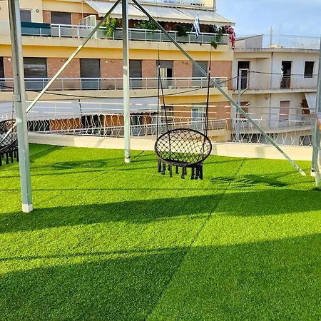 η θάλασσα Stylish Flat With Panoramic Roof Garden *