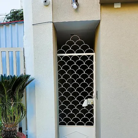 η θάλασσα Stylish Flat With Panoramic Roof Garden Πάτρα