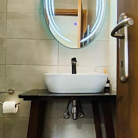 η θάλασσα Stylish Flat With Panoramic Roof Garden Διαμέρισμα